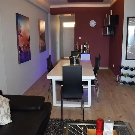 Direct Mackenzie Court 1 Appartamento Larnaca